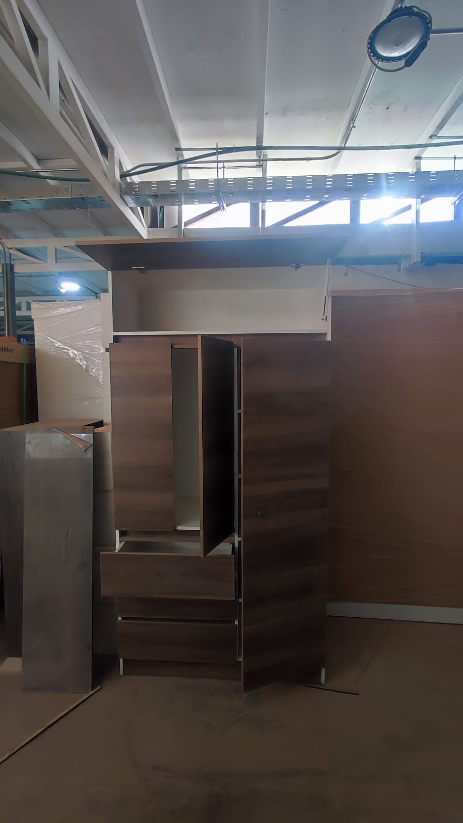 Closet Ropero con maletero 3 Puertas - Imagen 4